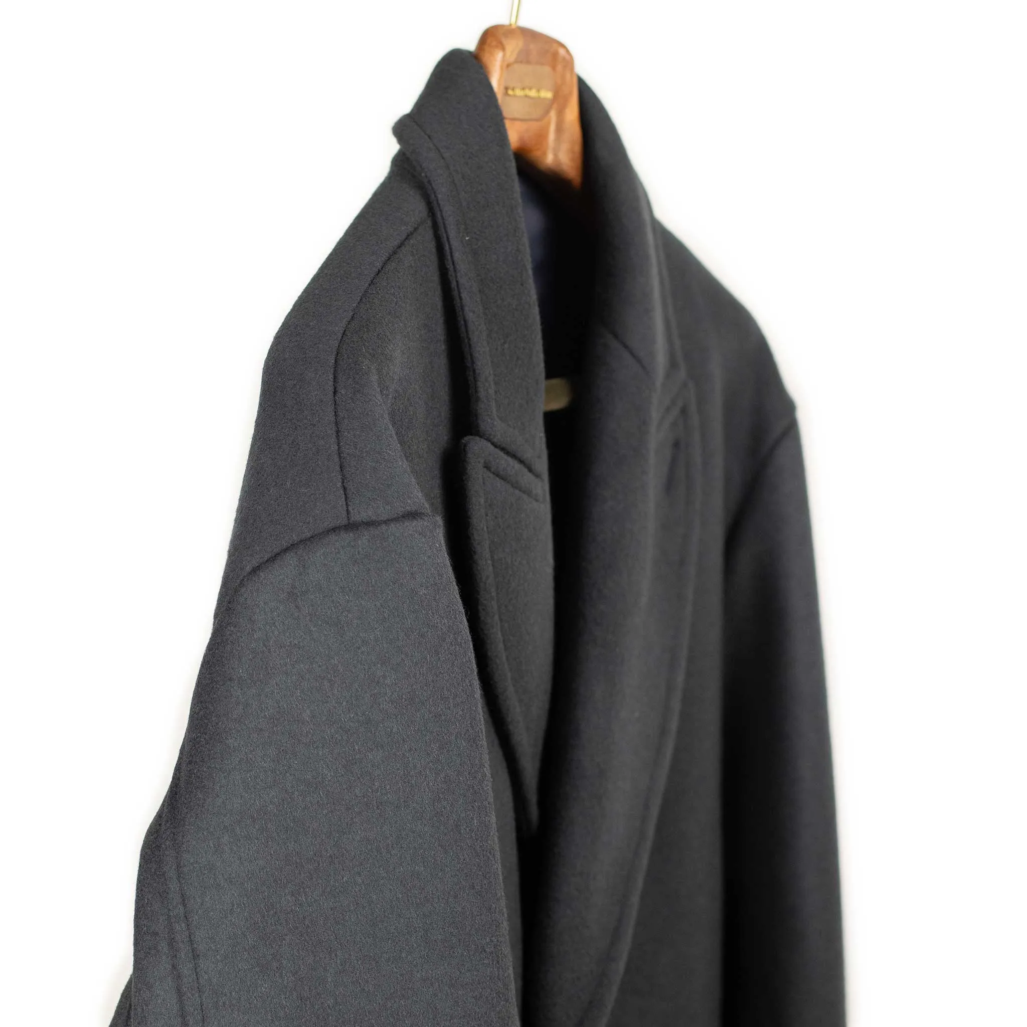 Double-breasted coat in navy super 100s double-cloth wool