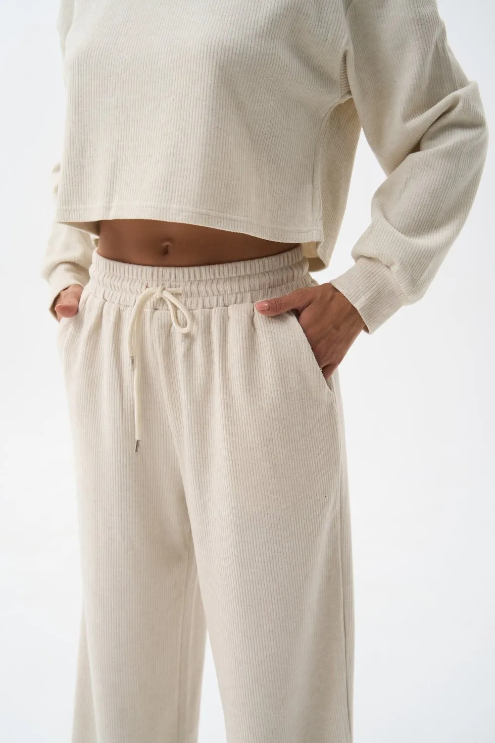 Milk Knitted Streight Leg Pants