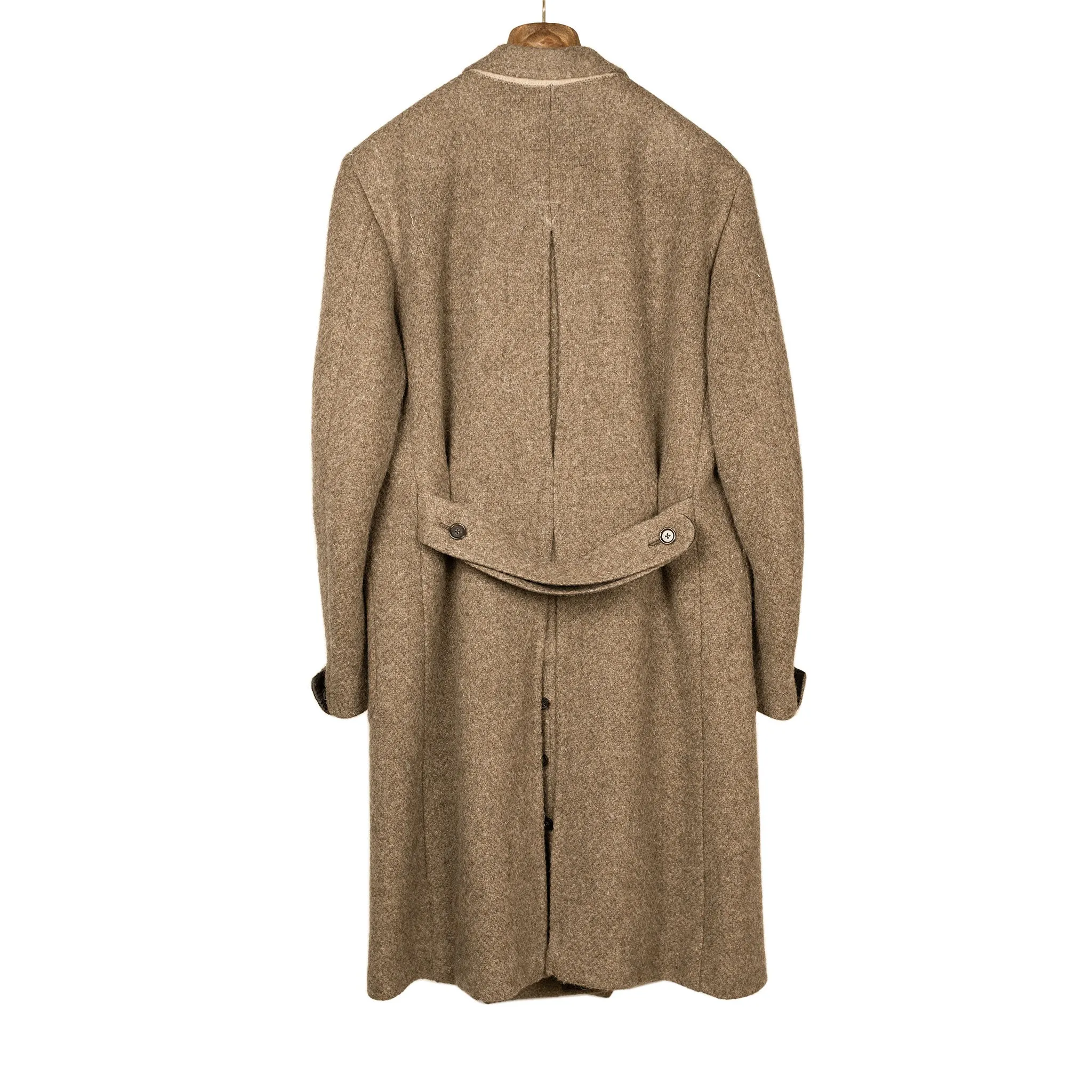 x Sartoria Carrara: Ulster double-breasted coat in camel color hopsack undyed wool